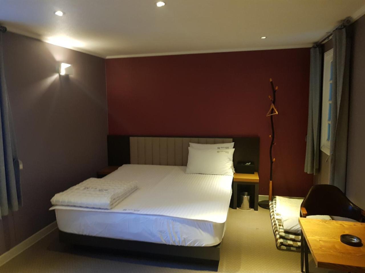 Sunshine Motel Пусан Экстерьер фото
